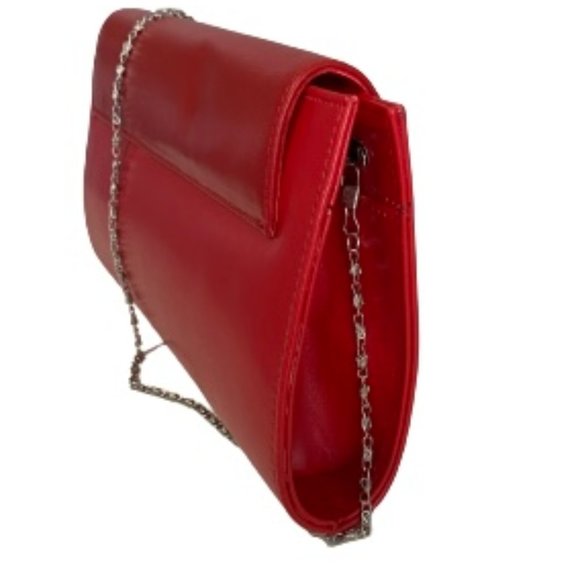 Women's Clutch bag with silver detachable shoulder chain in red, only worn once - Picture 9 of 16